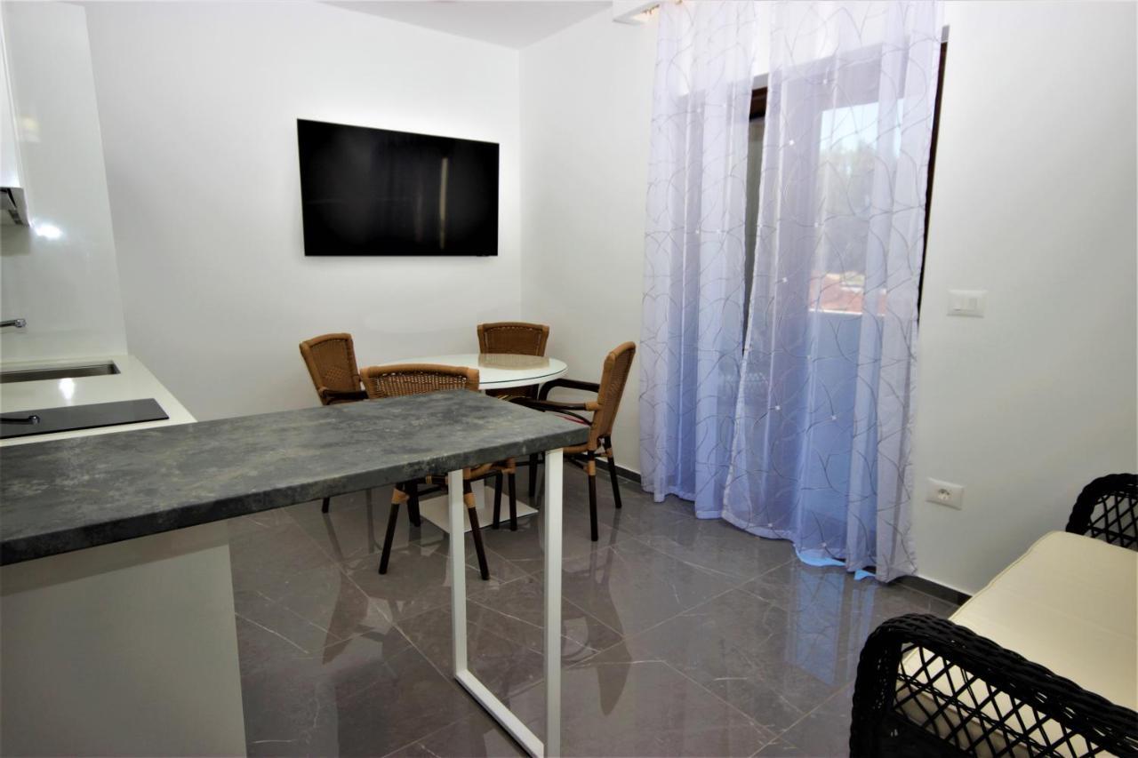 Apartments Smitran Banjole Ngoại thất bức ảnh