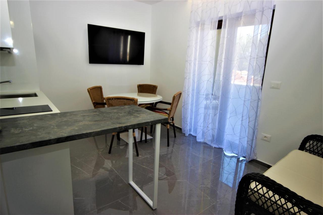 Apartments Smitran Banjole Ngoại thất bức ảnh